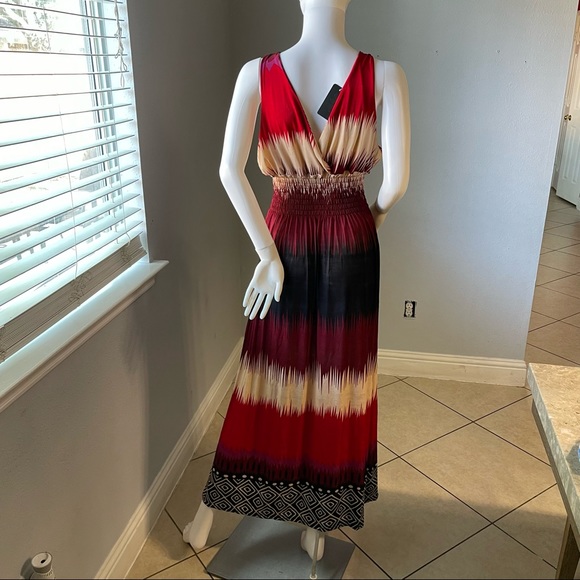 Red New Women’s striped sleeveless dress size Medium - Picture 4 of 13